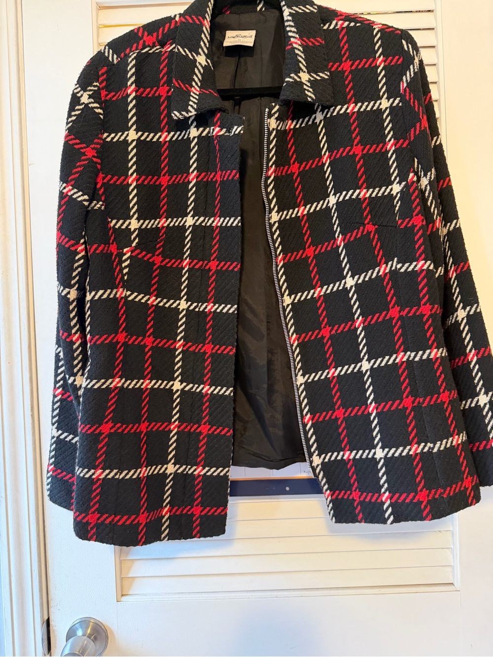 Hillard & Hanson Black Plaid Blazer with Red and Cream Windowpane